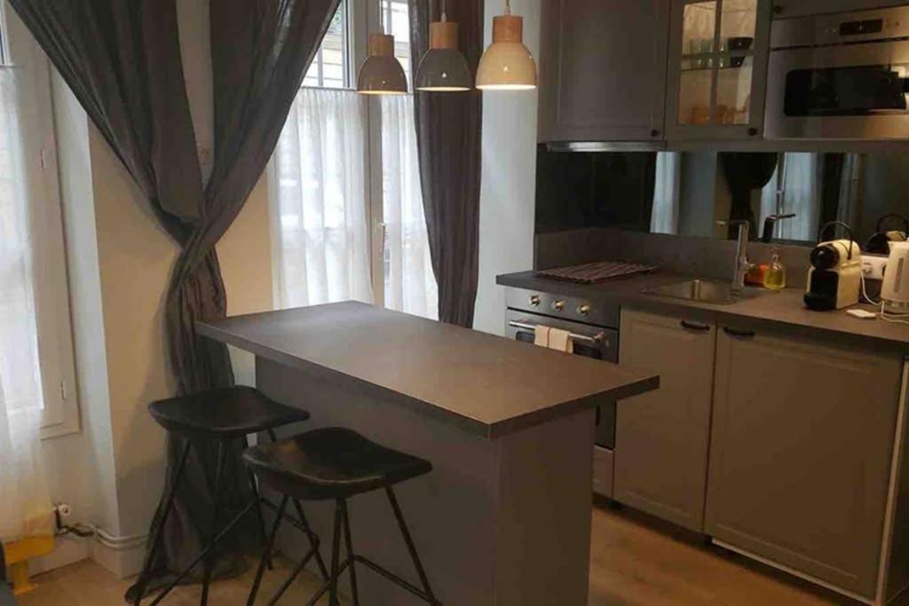 Appartement Charming Saint Germain Odeon Luxembourg Paris